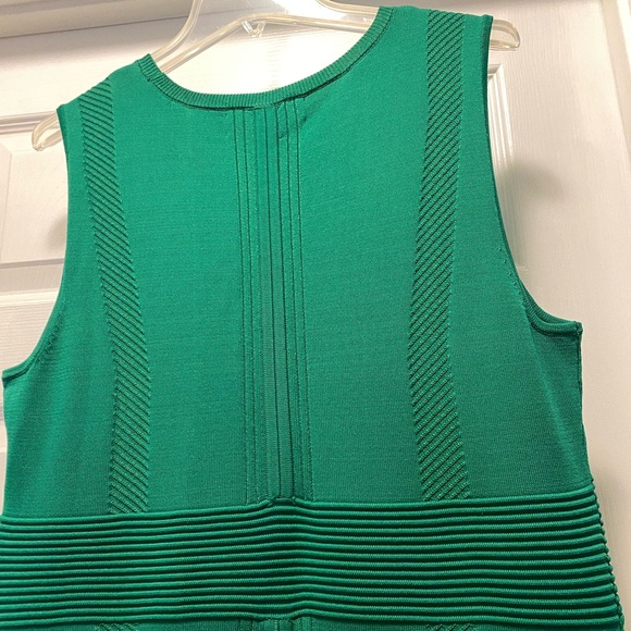 NEW YORK & COMPANY WITH GABRIELLE UNION GREEN KNIT BODYCON MIDI DRESS - SIZE XL - Picture 12 of 15